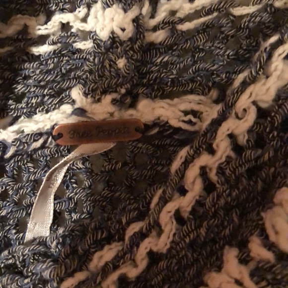 Sweater - Picture 2 of 2